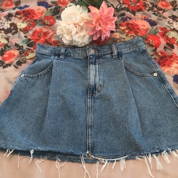 Free People Cosmico Flirt Denim Mini Skirt Size 27 - Picture 2 of 12